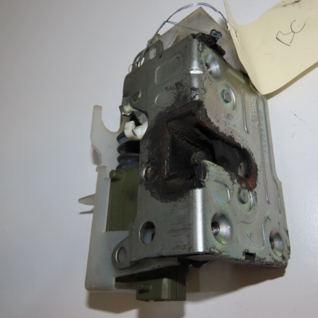 Serrure porte ard occasion RENAULT CLIO CAMPUS II Phase 2 07-2009->12-2012 1.2i 16v 75ch 8200350437