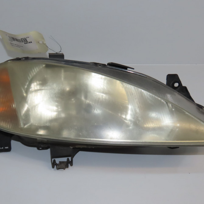 Phare droit occasion RENAULT MEGANE I Phase 2 03-1999->06-2003 1.4i 16v 260100851R 1