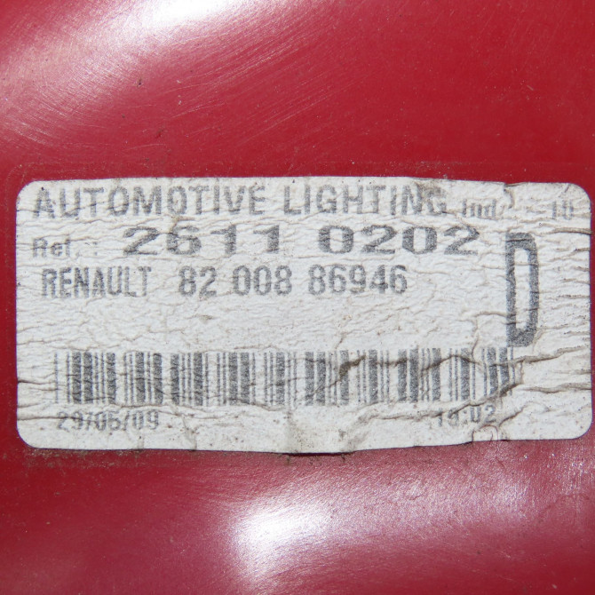 Feu arrière droit occasion RENAULT CLIO III Phase 2 03-2009->12-2014 1.2i 16v 75ch 8200886946 4