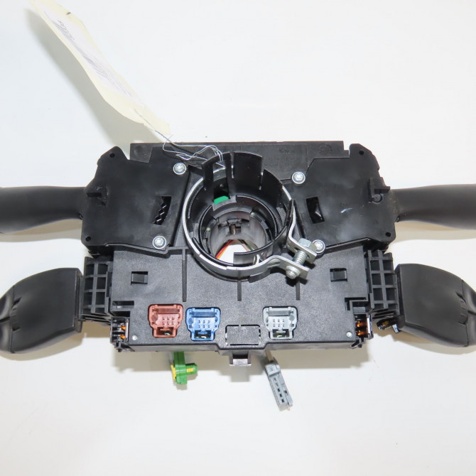 Bloc commodos occasion PEUGEOT 407 phase 1 SW 07-2004->07-2008 2.0 HDI 136ch 6242S9 2