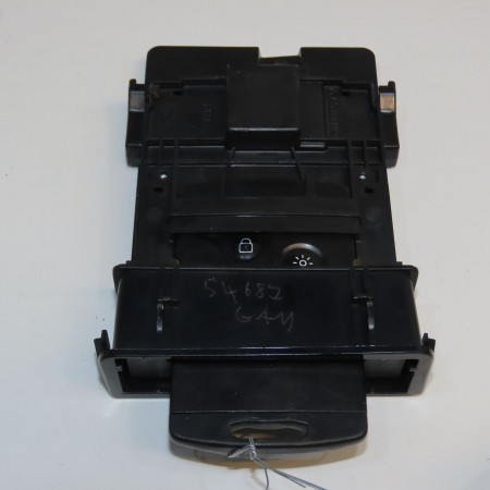 Lecteur de carte occasion B.M.W. SERIE 1 I Phase 1 05-2004->12-2006 120d