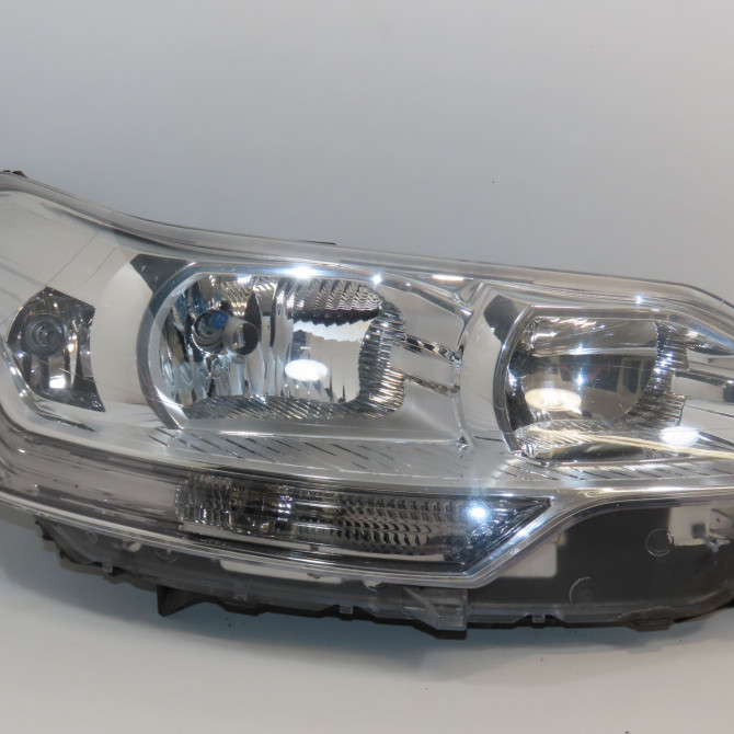 Phare droit occasion CITROEN C5 II Phase 1 04-2008->... 1.6 HDi 16v 110ch 6206R6 1