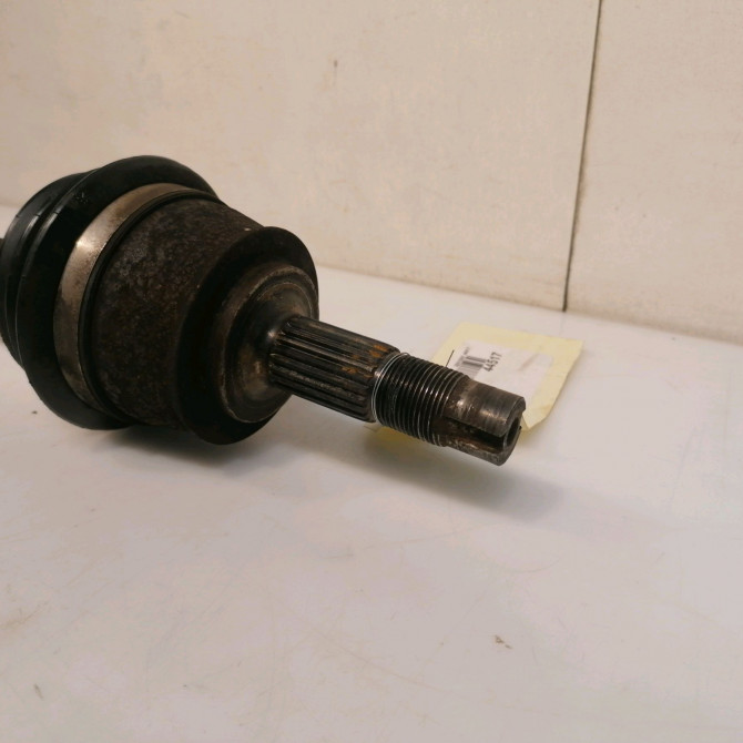 Transmission avant droite occasion FIAT PUNTO II Phase 2 05-2003->10-2009 1.2i 60ch 46307467 2