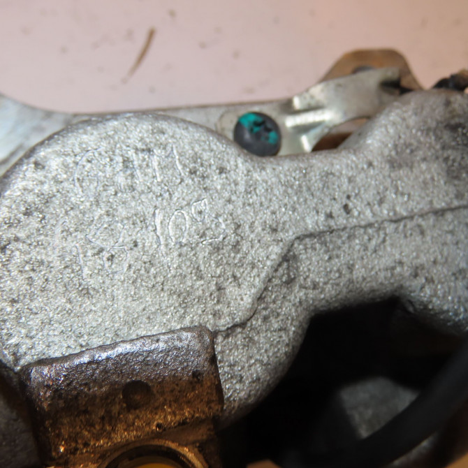 Etrier de frein avant gauche occasion MASERATI LEVANTE 44205583 3