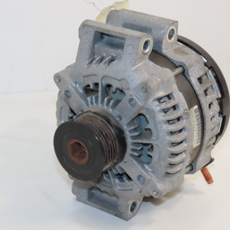 Alternateur occasion MASERATI LEVANTE 9067900