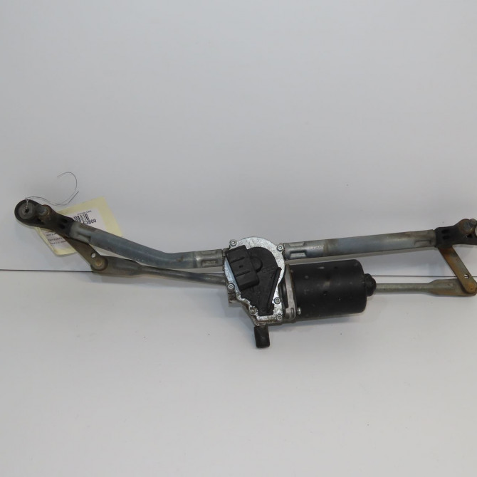 Moteur essuie-glace avant occasion FIAT PUNTO II Phase 2 05-2003->10-2009 1.2i 60ch 46834851 1