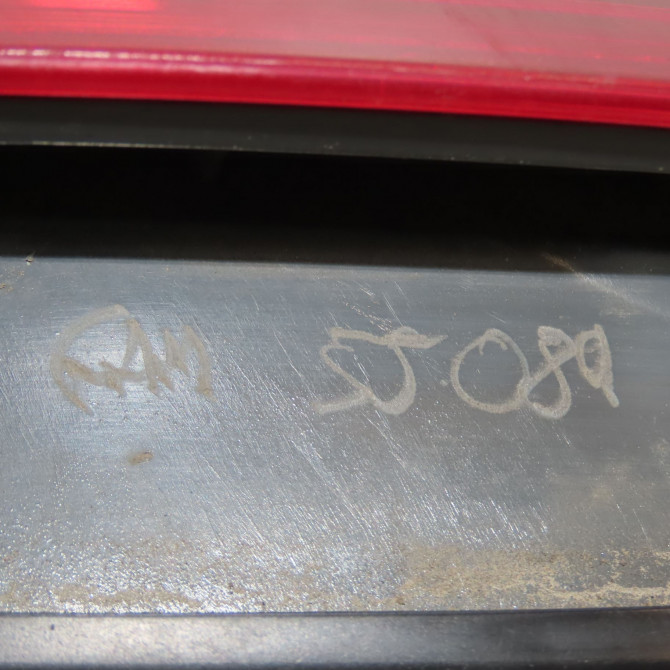 Feu arrière droit occasion FIAT PUNTO II Phase 2 05-2003->10-2009 1.2i 60ch 51721478 4