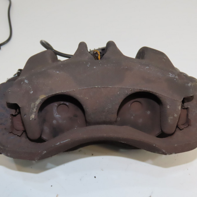 Etrier de frein avant gauche occasion MERCEDES SPRINTER II Phase 1 06-2006->... 2.2 CDI 129ch 44205583 2