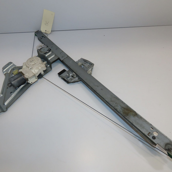 Mecanisme + moteur lève-glace avant droit occasion MERCEDES SPRINTER II Phase 1 06-2006->... 311 CDI 109ch 9067200146 2