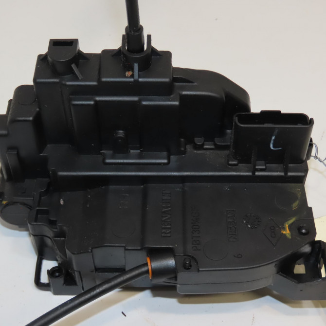 Serrure porte avd occasion  805022622R 5