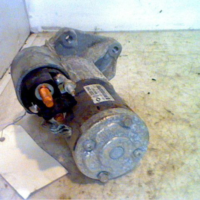 Démarreur occasion RENAULT TRAFIC III Phase 1 06-2014->... 1.6 DCI 120ch 233009590R 2