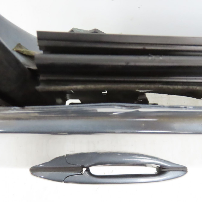 Porte avant droite occasion VOLKSWAGEN SHARAN I Phase 3 01-2004->09-2010 7M3831022E 4