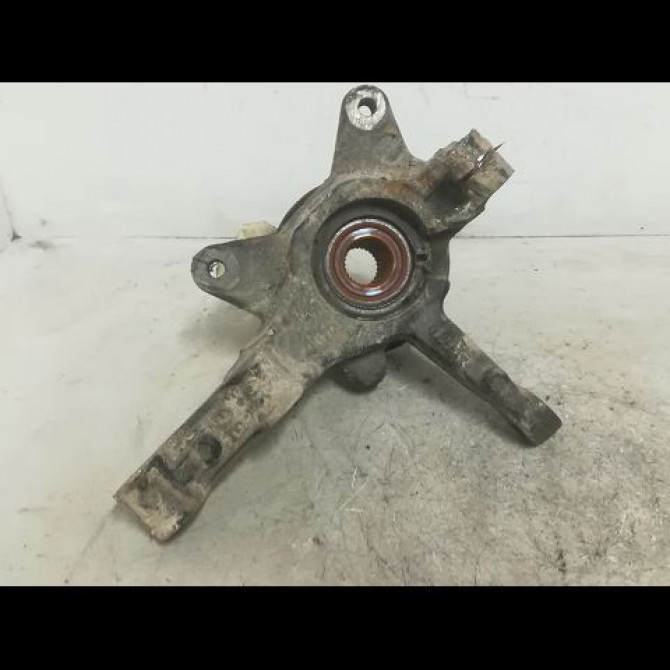 Moyeu avg occasion RENAULT KANGOO II Phase 1 01-2008->03-2013 1.5 DCI 105ch 7701208950 2