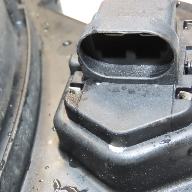 Ventilateur de refroidissement occasion RENAULT CLIO II Phase 2 06-2001->07-2006 1.5 DCI 70ch 7701070294 5