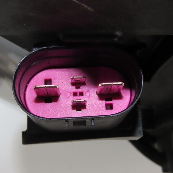 Ventilateur de refroidissement occasion VOLKSWAGEN GOLF V Phase 1 11-2003->10-2008 1.9 TDI 105ch 1K0959455EF 3