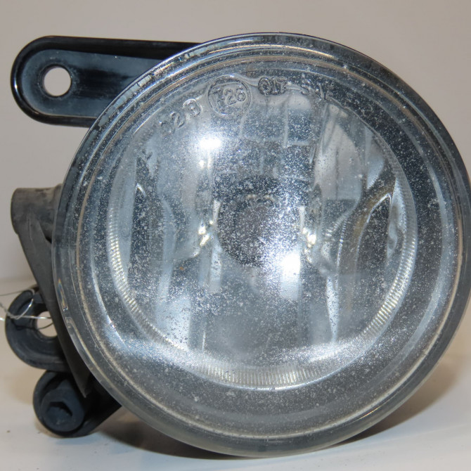 Phare antibrouillard avant gauche occasion VOLKSWAGEN GOLF V Phase 1 11-2003->10-2008 1.9 TDI 90ch 1K0941699C 1