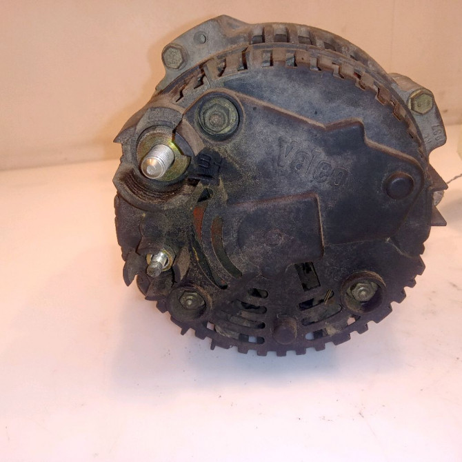 Alternateur occasion PEUGEOT 106 Phase 2 04-1996->09-2003 1.1i 60ch 57056M 2