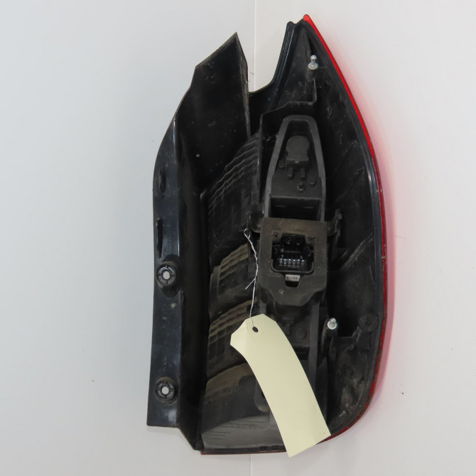 Feu arrière gauche occasion RENAULT SCENIC II Phase 1 03-2004->09-2006 1.6i 110ch 8200493374 3