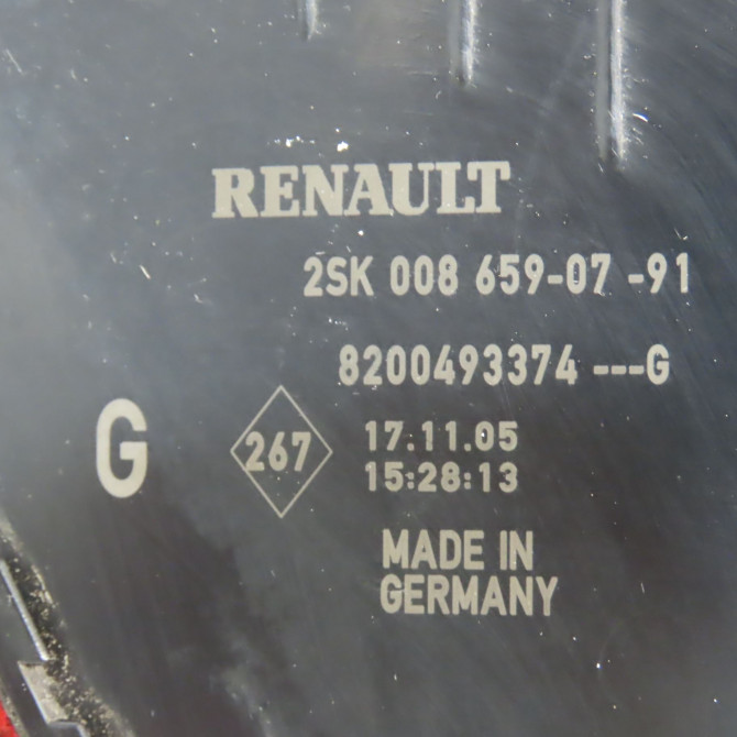 Feu arrière gauche occasion RENAULT SCENIC II Phase 1 03-2004->09-2006 1.6i 110ch 8200493374 5