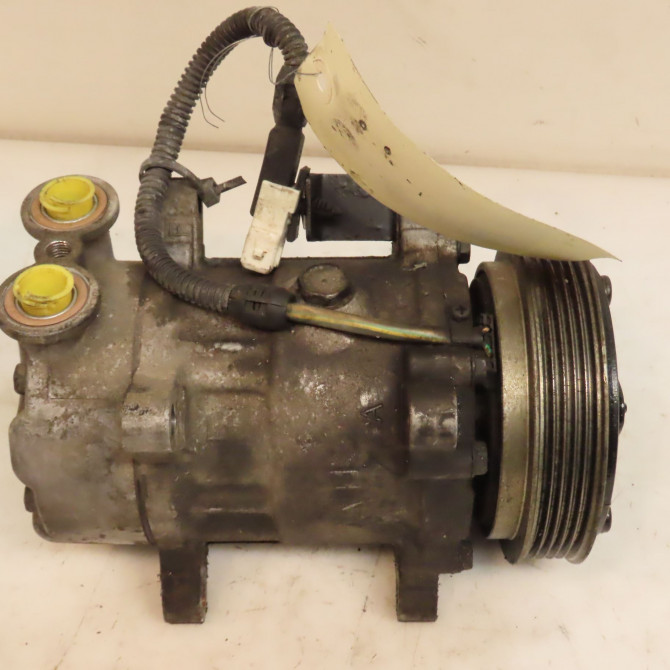 Compresseur air conditionne occasion PEUGEOT 306 Phase 2 04-1997->03-2002 1.6i 100ch 6453FS 2