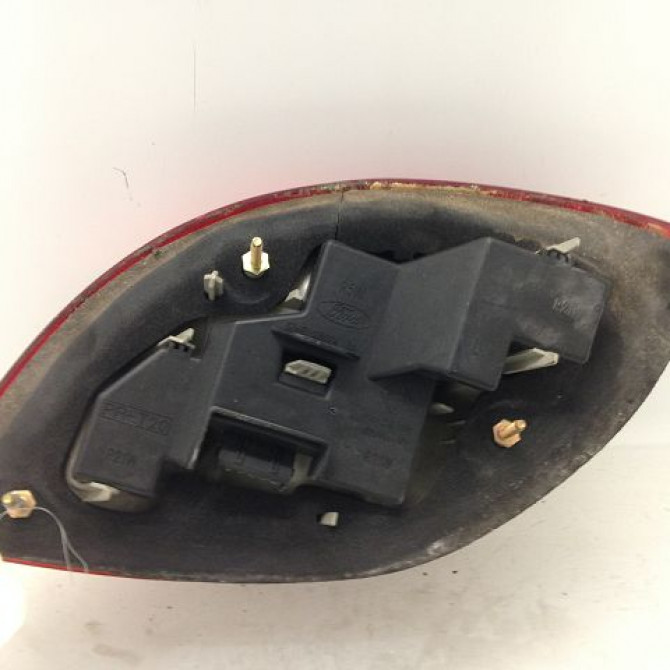 Feu arrière gauche occasion FORD KA I Phase 1 10-1996->10-2008 1.3i 1120331 2