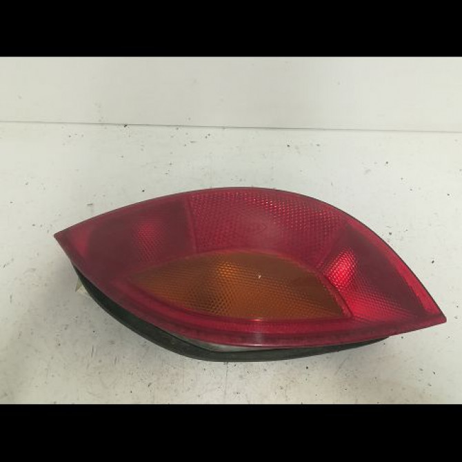 Feu arrière gauche occasion FORD KA I Phase 1 10-1996->10-2008 1.3i 1120331 1