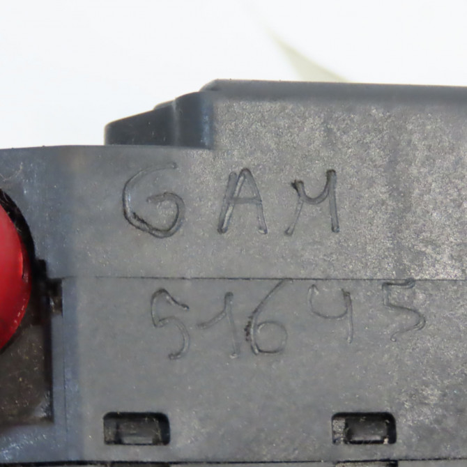 Bloc commodos occasion FORD FIESTA IV Phase 1 09-1995->09-1999 1.8 D 1072957 5