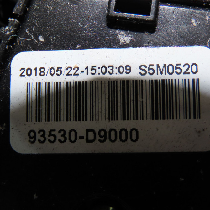 Commande lève-glace porte avant gauche occasion KIA SPORTAGE IV Phase 1 04-1995->04-1999 1.7 CRDI 140ch 93571F1000 5