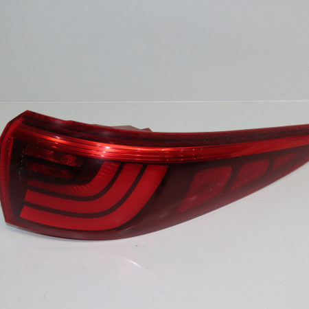 Feu arrière droit occasion KIA SPORTAGE IV Phase 1 04-1995->04-1999 1.7 CRDI 140ch 92402F1100