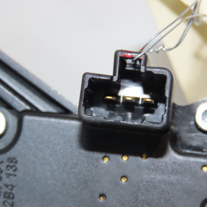 Moteur essuie-glace arrière occasion KIA SPORTAGE IV Phase 1 04-1995->04-1999 1.7 CRDI 140ch 98700D9000 3