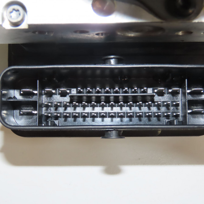 Unité hydraulique ABS occasion KIA SPORTAGE IV Phase 1 04-1995->04-1999 1.7 CRDI 140ch 58920F1210 5