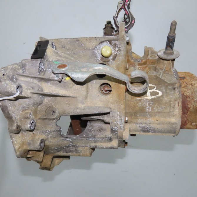 Boîte à vitesse mecanique occasion PEUGEOT 205 205 Phase 2 1987-07-01->1998-12-31 1.8 TD 80ch 2205SZ 2