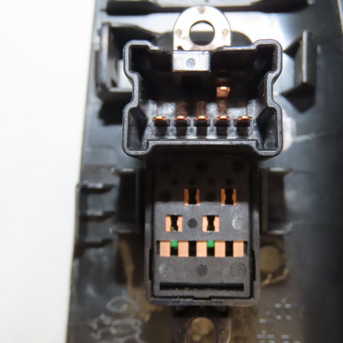 Commande lève-glace porte avant droite occasion NISSAN NOTE I Phase 1 03-2006->03-2009 25411EA003 3