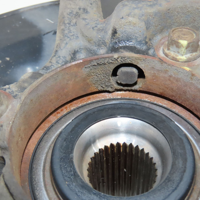 Moyeu avg occasion KIA SPORTAGE IV Phase 1 04-1995->04-1999 1.7 CRDI 140ch 51750C1000 3