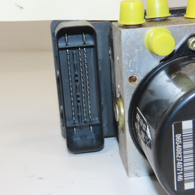 Unité hydraulique ABS occasion RENAULT LAGUNA II Phase 1 11-2000->03-2005 1.9 DCI 120ch 7701208531 5