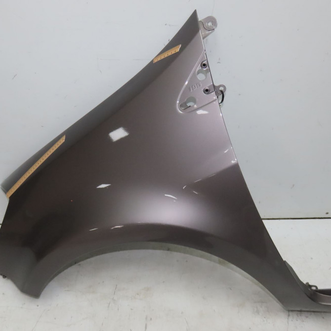 Aile avant gauche occasion RENAULT CLIO III Phase 2 03-2009->12-2014 1.5 DCI 85ch 7701476104 1