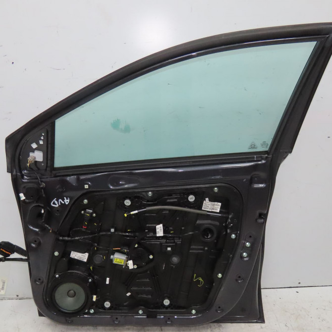 Porte avant droite occasion KIA SPORTAGE IV Phase 1 04-1995->04-1999 1.7 CRDI 140ch 76004F1000 2