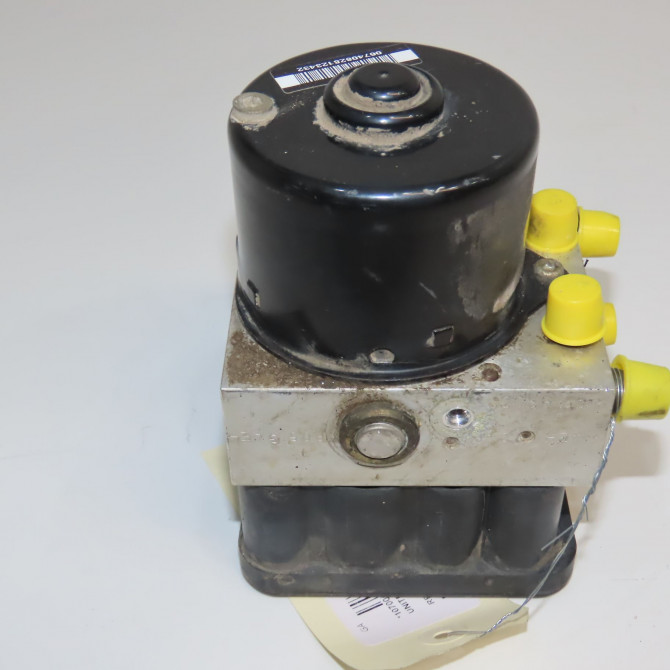 Unité hydraulique ABS occasion RENAULT VELSATIS Phase 1 01-2002->04-2005 2.0i 165ch 7701208531 2