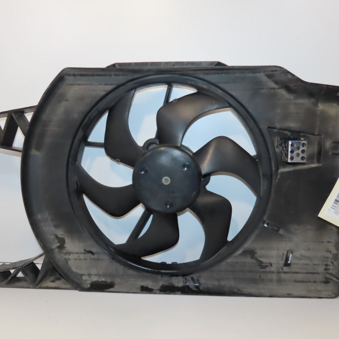 Ventilateur de refroidissement occasion RENAULT LAGUNA II Phase 1 11-2000->03-2005 1.9 DCI 110ch 7701067591 1