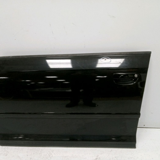 Porte avant gauche occasion AUDI A3 II Phase 1 06-2003->06-2008 2.0 TDi 140ch 8P4831051A 1