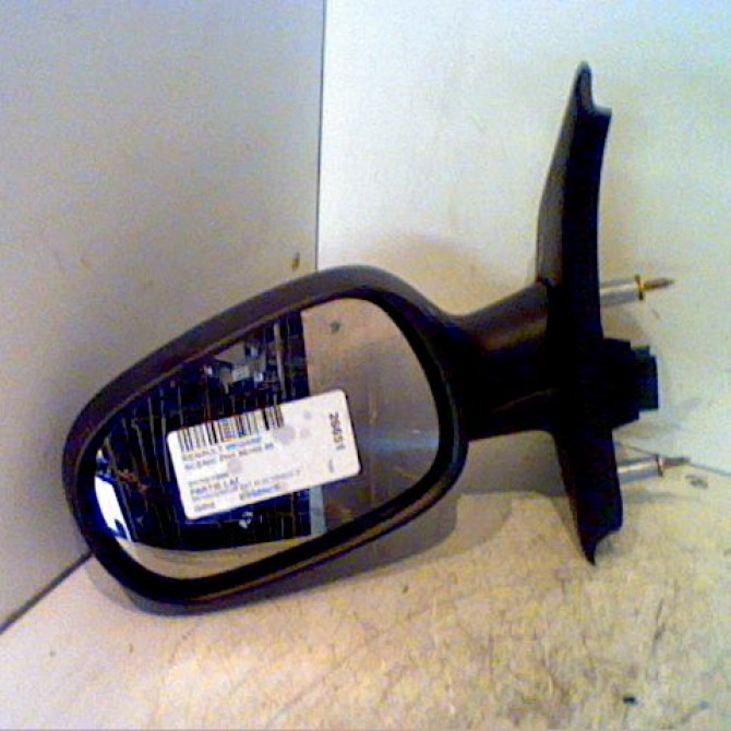 Retroviseur exterieur electrique gauche occasion RENAULT MEGANE I Phase 2 03-1999->06-2003 1.4i 16v 7700841655 1