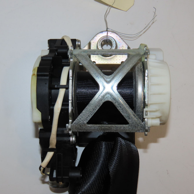 Ceinture avant droite occasion VOLKSWAGEN POLO V POLO V Phase 1 2009-09-01->2014-05-31 1.2 TDI 75ch 6R4857706ARAA 2