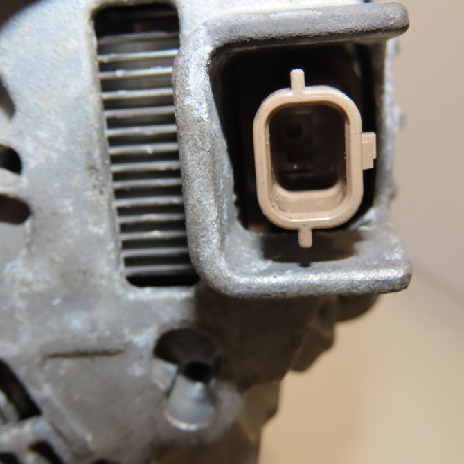 Alternateur occasion  231006729R 5