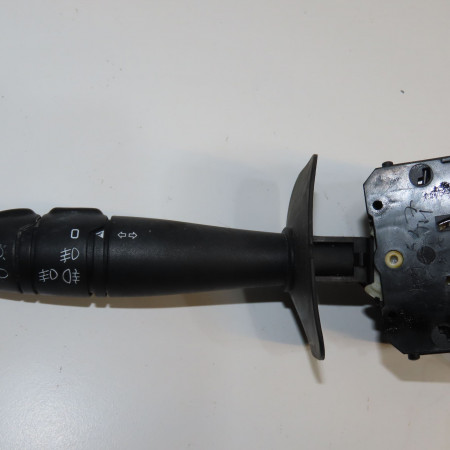 Commande clignotant occasion RENAULT MEGANE I Phase 2 03-1999->06-2003 1.4i 16v 7700434989