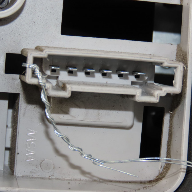 Feu arrière droit occasion VOLKSWAGEN POLO V POLO V Phase 1 2009-09-01->2014-05-31 1.6 TDI 90 6R0945096AH 3