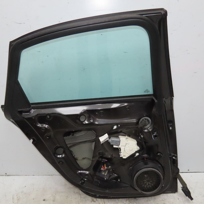 Porte arrière gauche occasion AUDI A4 III Phase 1 01-2008->10-2011 2.0 TDI 120ch 8K5833051D 2