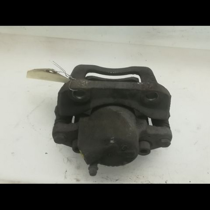 Etrier de frein avant droit occasion RENAULT CLIO II Phase 2 06-2001->07-2006 1.5 DCI 65ch 7701207959 2