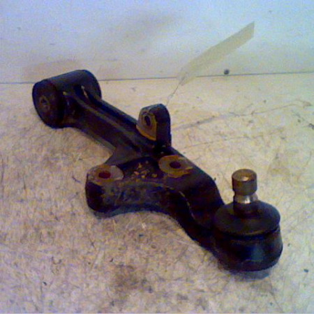 Triangle inf avg occasion KIA CARNIVAL I phase 1 07-1999->06-2006 0K55234350C