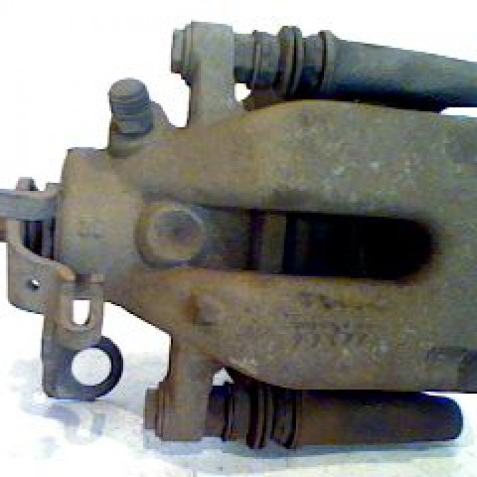 Etrier de frein arrière gauche occasion CITROEN C4 I Phase 1 11-2004->07-2008 1.6 HDi 110ch 4400N4 1