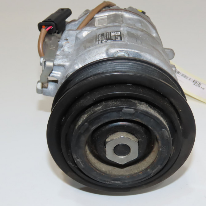 Compresseur air conditionne occasion 2